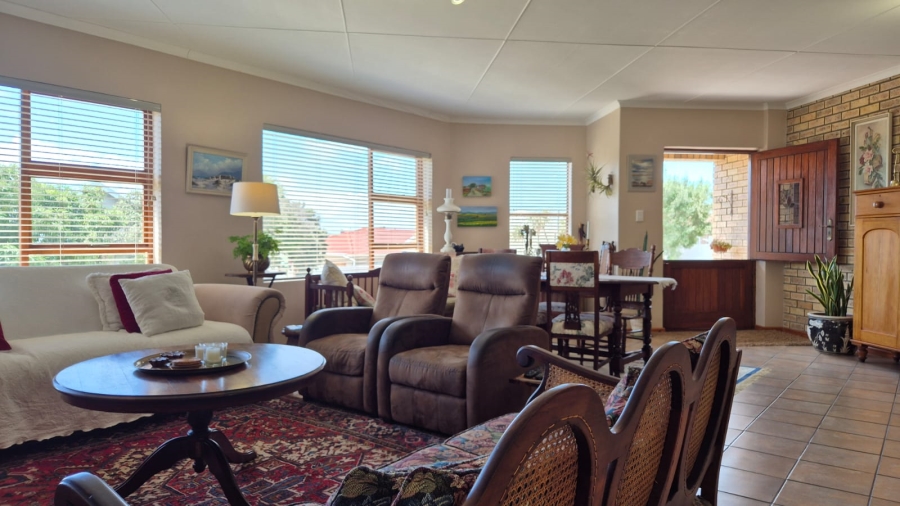 3 Bedroom Property for Sale in Stilbaai Wes Western Cape